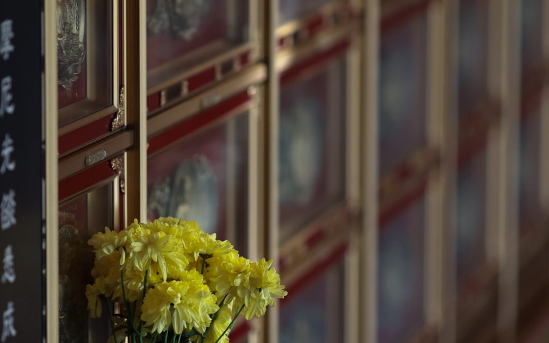 Treating the Dead as in Life: Reflecting on the Meaning of Ritual