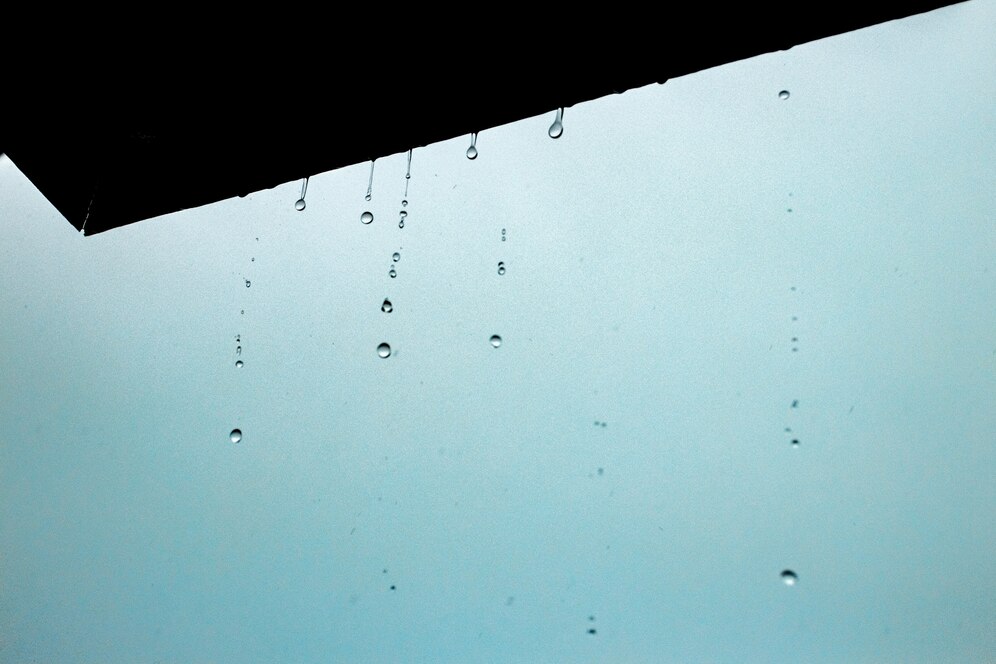 closeup-water-drops-from-ceiling_181624-3416